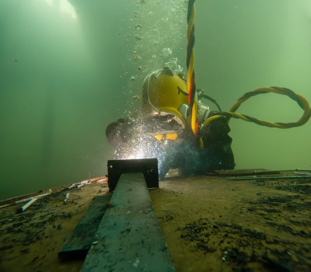 underwater welding