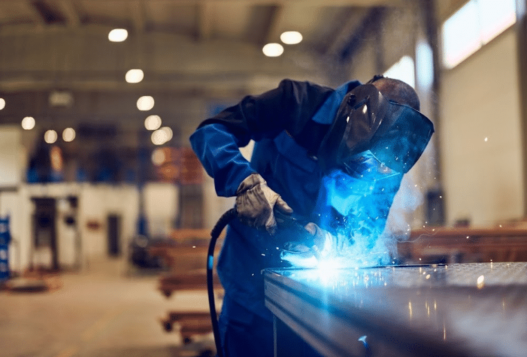 Warpage, Distortion, and Flame Straightening: Controlling Thermal Expansion in Sheet Metal cover